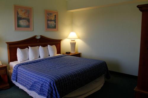 Cocoa Beach Suites Hotel in Cocoa Beach, USA