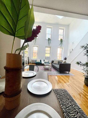 Gorgeous Extra Spacious Duplex Penthouse in New York, USA