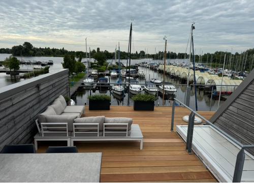 The Boathouse with boat - image 10