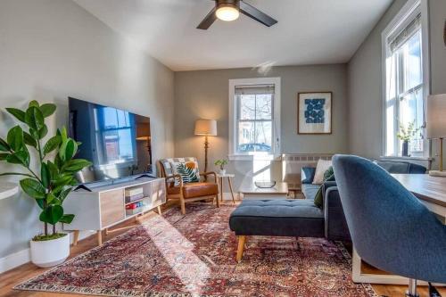 The Sunnyside Stay · Oldfields