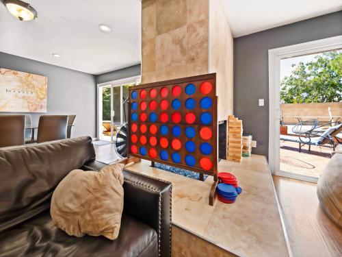 Retreat with Pool in Los Angeles, USA
