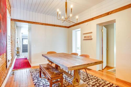 1 Mi to Downtown, Walkable Home in Denver with Yard in Denver, USA