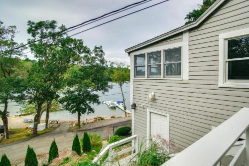 Waterfront Cape Cod Cottage on Peters Pond Waterfront Cape Cod Cottage on Peters Pond