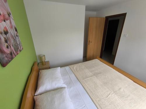 Two-Bedroom Apartment with Terrace image 10