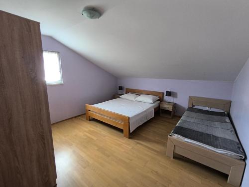 Two-Bedroom Apartment with Terrace image 10