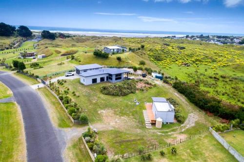 Waikawa Beach Pod in Otaki