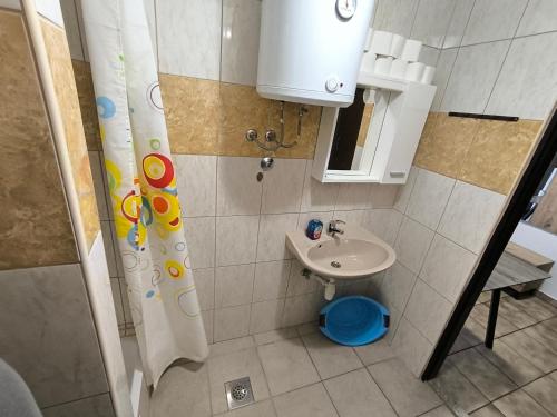 Two-Bedroom Apartment with Terrace image 7