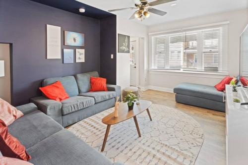 Spacious 6-BR Beach Retreat off AC Boardwalk