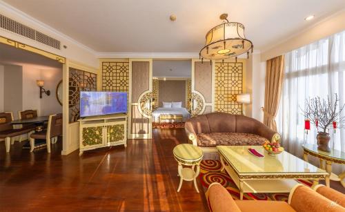 TTC Imperial Hotel Room Type - Senior Suite