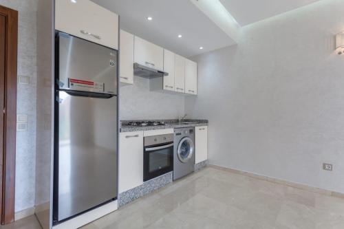 Appartement Confortable avec Piscine - image 33