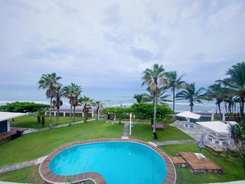 Mis Viejos Casa Del Mar in Monte Gordo, Mexico