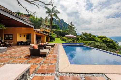 Serene Summit, Lakeview Serenity at La Peña in Valle de Bravo, Mexico