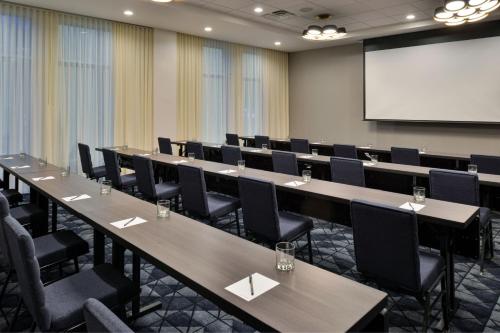Courtyard by Marriott Raleigh Cary/Crossroads - image 7