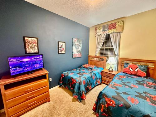 Three-Bedroom Apartment image 5