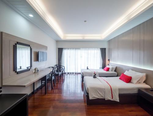 room detail thumbnail 0