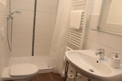 荷尔斯泰因霍夫旅馆 荷尔斯泰因霍夫旅馆