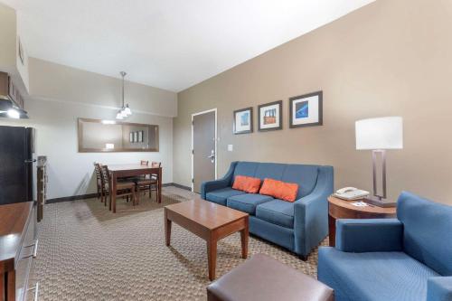 Quality Inn & Suites Johnstown - image 8