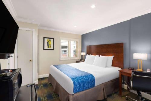 Travelodge by Wyndham by Fisherman's Wharf - image 9