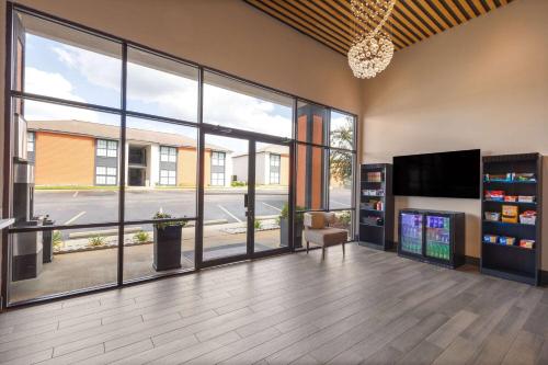 Ramada by Wyndham Studio Suites Dothan, Dothan (foto 7)