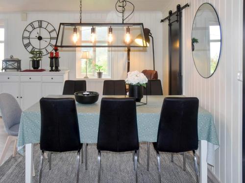 Three-Bedroom Holiday home in Åram 1 - image 11