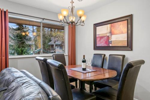 Spacious Floor Plan Family Townhome Village Location Common Hot Tub in Whistler, Canada