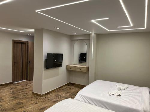 Pyramids Enigma Grand Lodge