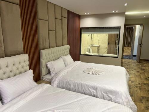 Pyramids Enigma Grand Lodge