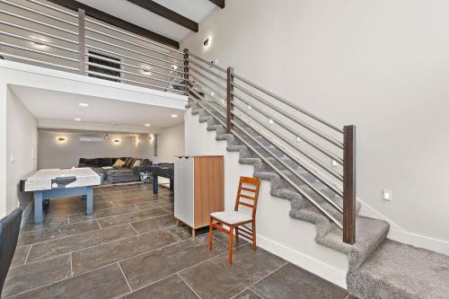 Unique 4BR Into The Woods - Fire Pit home Unique 4BR Into The Woods - Fire Pit home