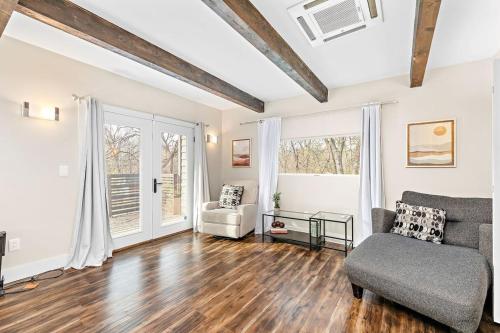 Unique 4BR Into The Woods - Fire Pit home Unique 4BR Into The Woods - Fire Pit home