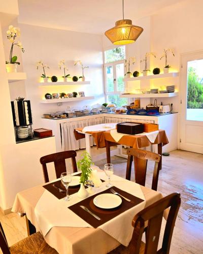 บริการและสิ่งอำนวยความสะดวก, โรงแรมอโฟรไดต์ (Afrodite Hotel) in อาลิคี