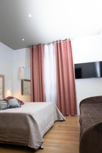 Alleria Rooms