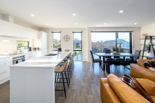 마틴브로 Luxe on Burgundy 4성급 싱글룸 로비