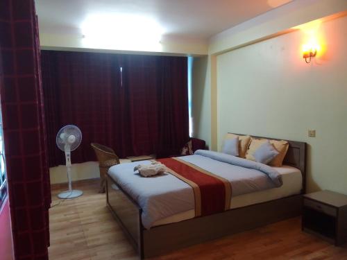 Hotel Pristine – Kathmandu, OH