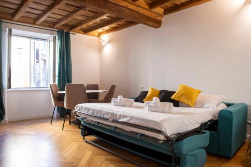Costaguti Holiday Apartment, Rome (photo 8)