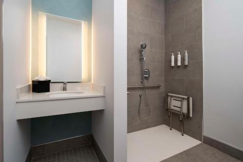 Hilton Garden Inn Kennett Square - image 13