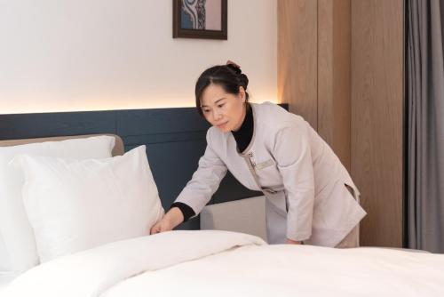 Mehood Lestie Hotel Pazhou Convention and Exhibition Center Branch - Free Shuttle Bus to Canton Fair Complex During Canton Fair Period