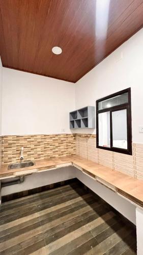 Family Room with Mountain View image 6