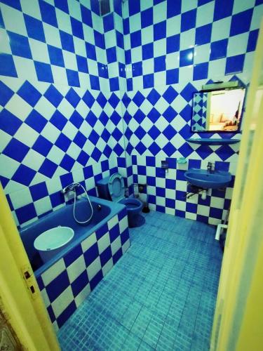 화장실, appartement familiale in 레 아미칼레스