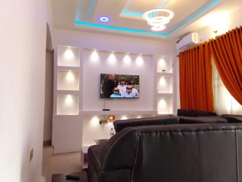 2 Bed - Sleeps 4 with Free Parking, Бенин-Сити (фото 7)