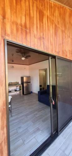 Cabinas Guacamaya in Cabuya