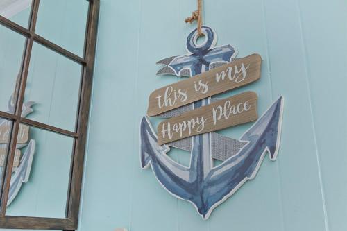 A Place At The Beach II - 1 block from the ocean