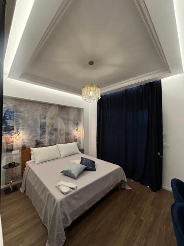 Atrium Regal Room, Rome