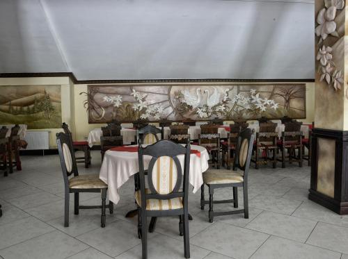 Gotel Milenium, Mykulyčyn (fotografie 10)