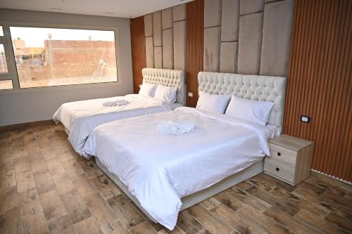 Pyramids Enigma Grand Lodge