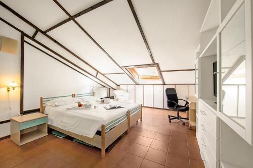  Serendipity With Sea View - Happy Rentals in Alassio