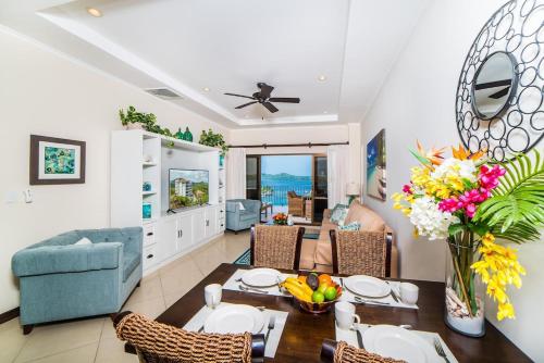 Exceptional Ocean Views 2 Pools