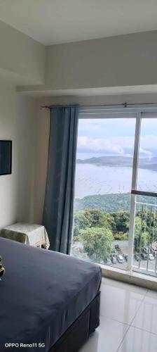 SMDC Tagaytay Taal Lake Condo Cook Netflix No Balcony No Free Parking in Tagaytay