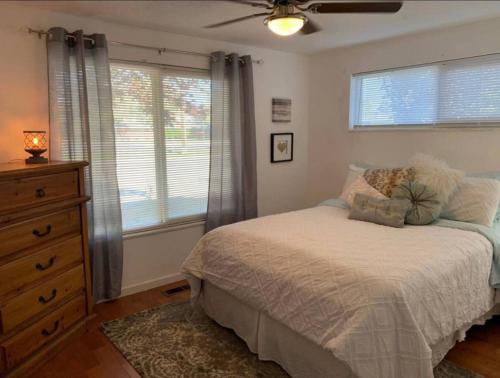Midtown Old Southwest Home With Pool! in Reno Midtown