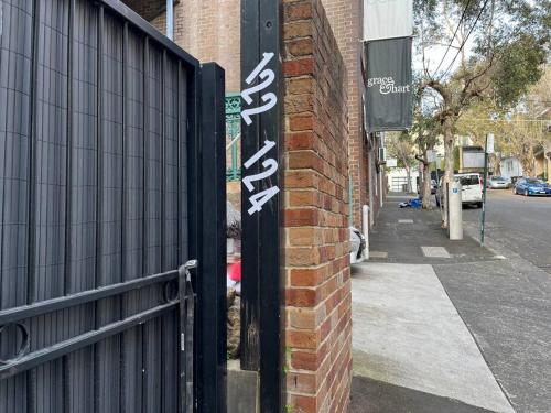 Convenient Spacious Studio with Free Parking, Sydney (zdjęcie 6)
