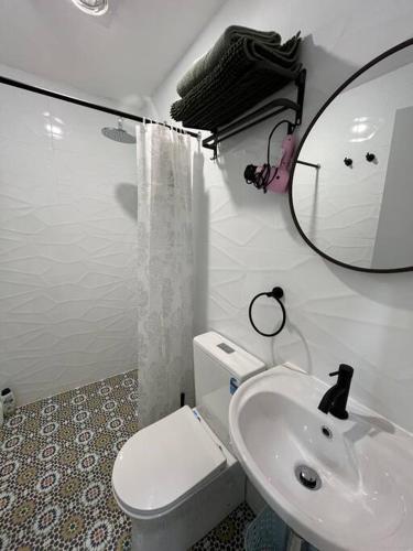 Convenient Spacious Studio with Free Parking, Sydney (zdjęcie 7)